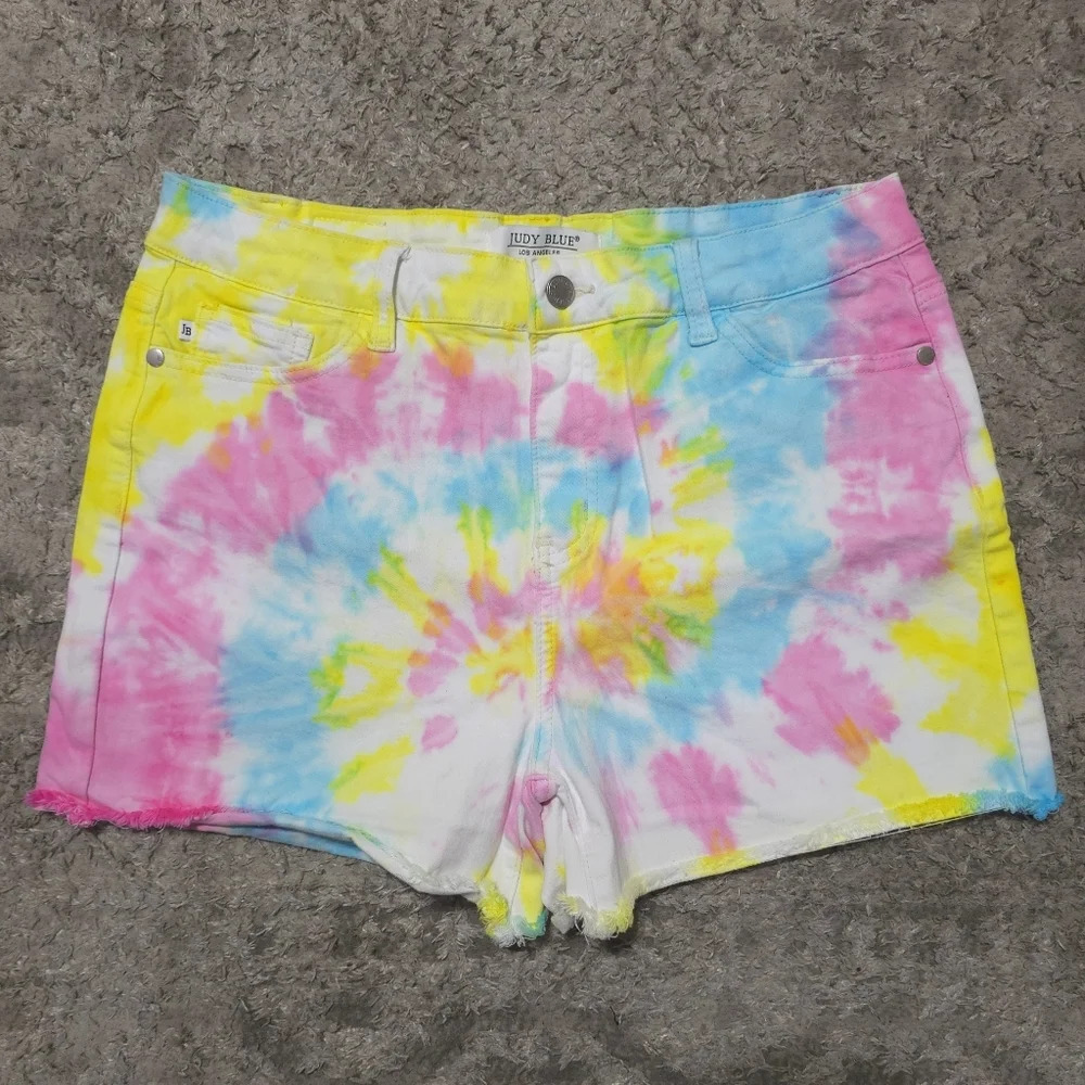 JUDY BLUE Nwot Swirl Multi Color Tie Dye Shorts, White, Frayed Hem, Stretch, XL - Picture 5 of 16
